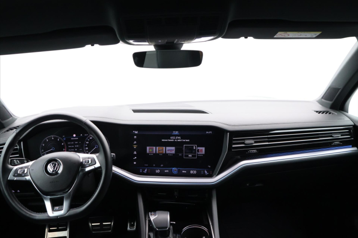 Volkswagen Touareg 3,0 TSI 250 kW 4x4 CZ R-line