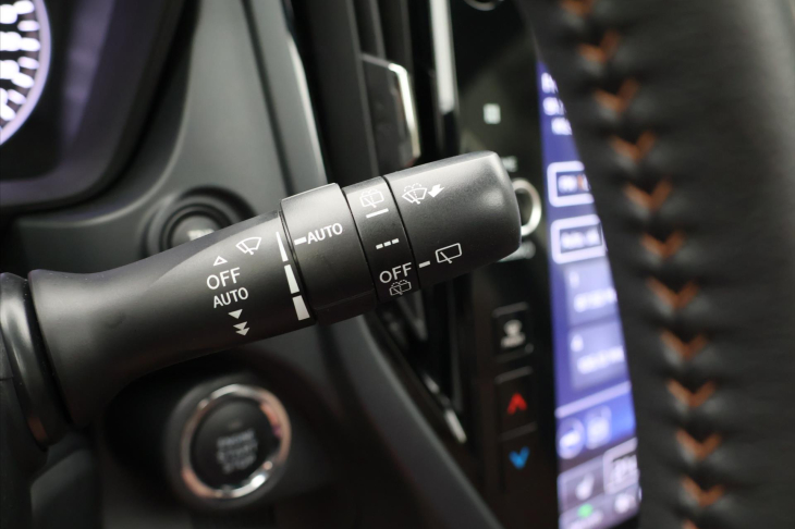 Subaru Forester 2,0 e-EyeSight 100kW CZ CVT