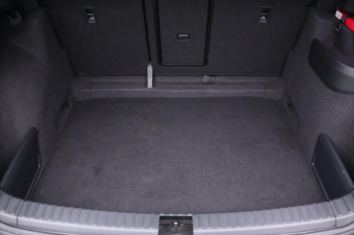 Škoda Karoq 2,0 TSI DSG 4x4 Sportline DPH