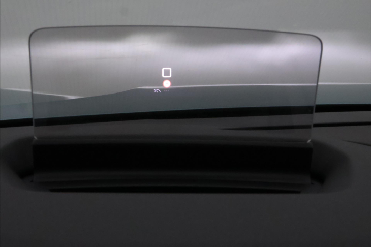 Citroën C4 1,2 PT 96kW 1 Maj. Záruka