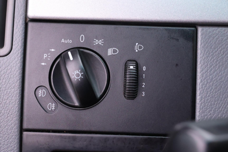 Mercedes-Benz Viano 3,0 V6 150kW Automat