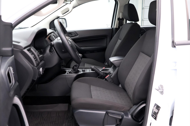 Ford Ranger 2,0 TDCI 4x4 Panther DPH Tažné