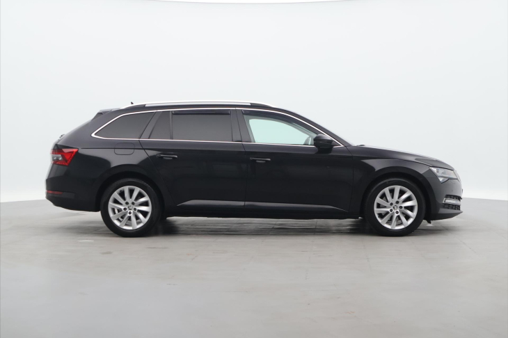 Škoda Superb 2,0 TDI 140kW DSG Style LED