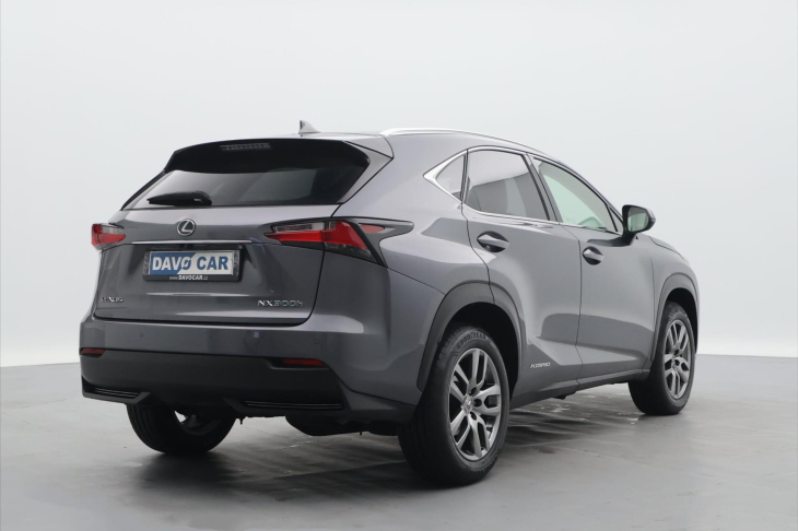 Lexus NX 300h 2,5 145kW 4WD Premium AUT