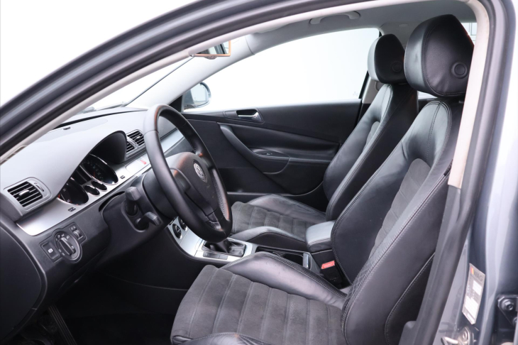 Volkswagen Passat 2,0 TDI 103kW Highline 1.Maj