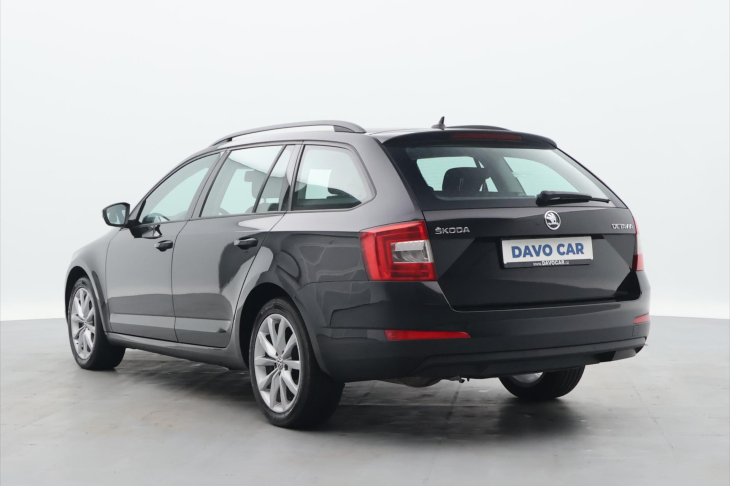 Škoda Octavia 2,0 TDI DSG Ambition 1.Maj.