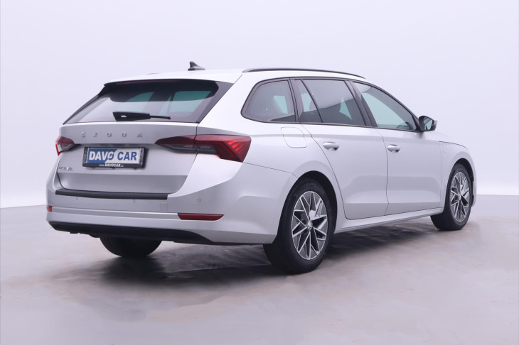 Škoda Octavia 2,0 TDI 110kW DSG Tour DPH