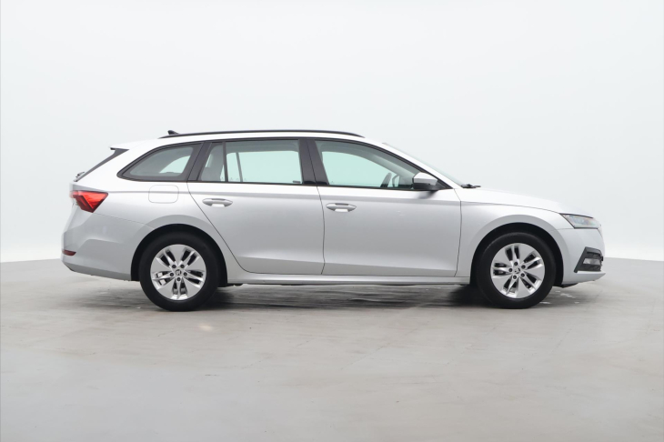 Škoda Octavia 2,0 TDI CZ Ambition 1.Maj DPH