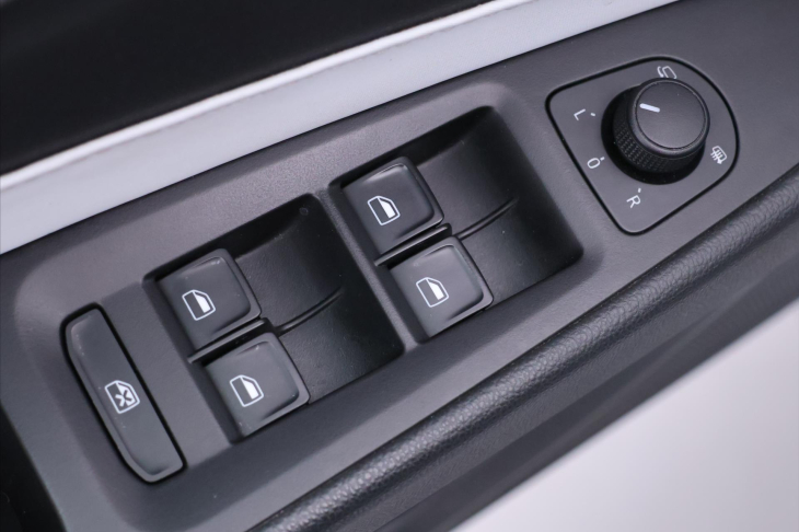 Seat Leon 2,0 TSI DSG Cupra 206kW LED CZ