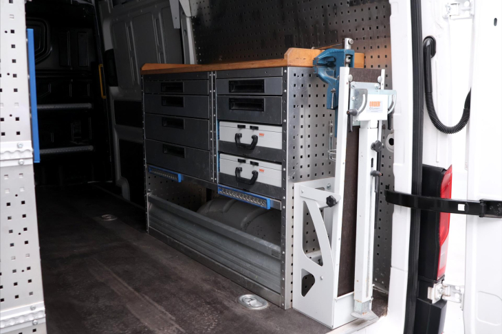 Volkswagen Crafter 2,0 TDI 130kW CZ Dílna DPH