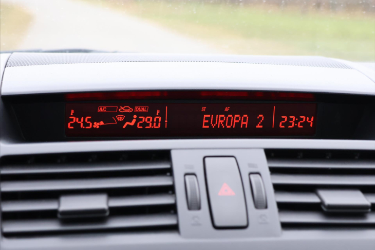 Mazda 6 2,0 i 108kW Aut.klima CZ