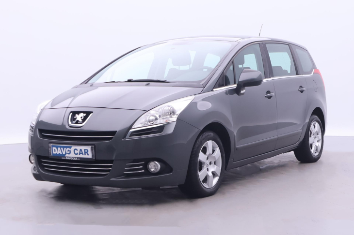 Peugeot 5008 1,6 i 88kW Panorama Aut.klima