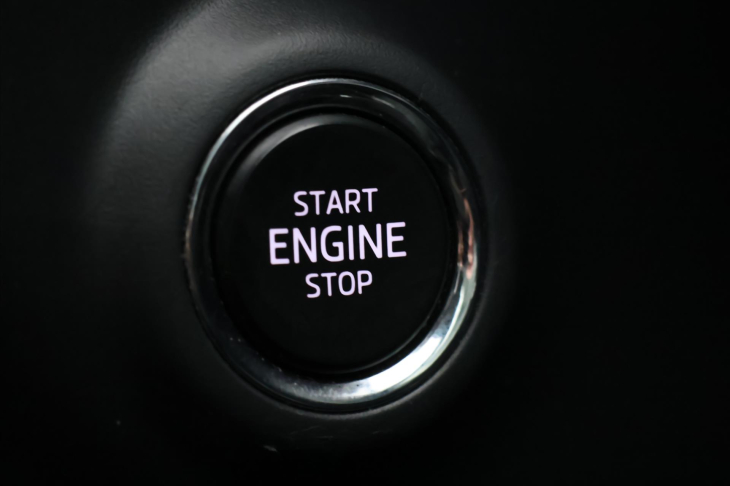 Škoda Karoq 2,0 TDI DSG Sportline 4x4 DPH