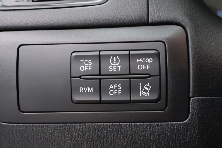 Mazda CX-5 2,2 Skyactiv-D 129kW Revolution