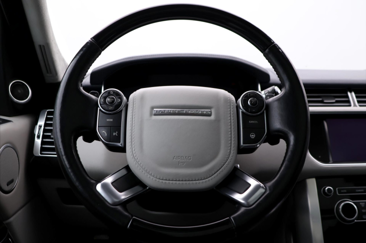 Land Rover Range Rover 4,4 TDV8 250kW Vogue 4x4 CZ DPH
