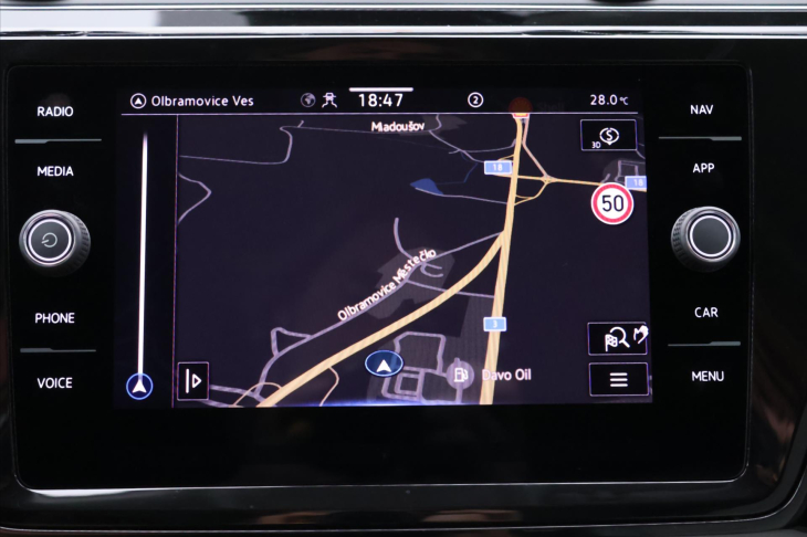 Volkswagen Touran 2,0 TDI DSG Highline 7Míst DPH