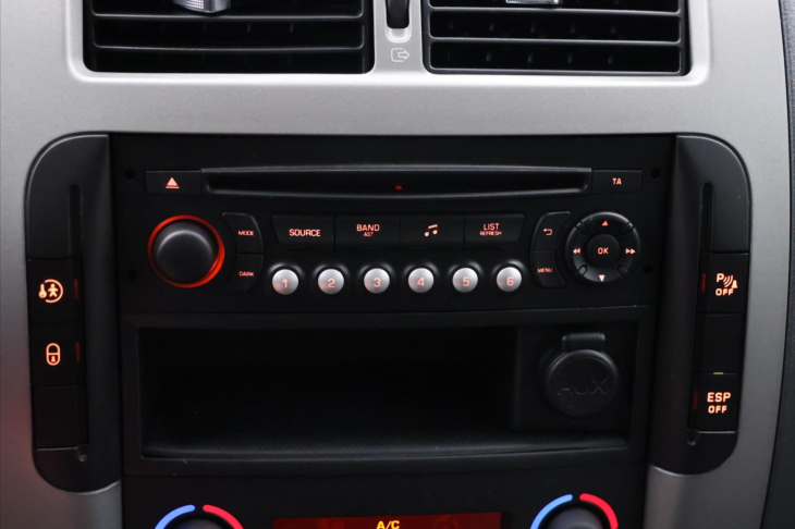 Fiat Scudo 2,0 JTD 120 kW 8-Míst Long