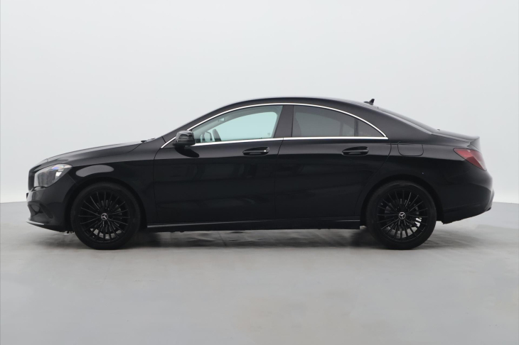 Mercedes-Benz CLA 1,6 180 90kW Entry Kůže Navi