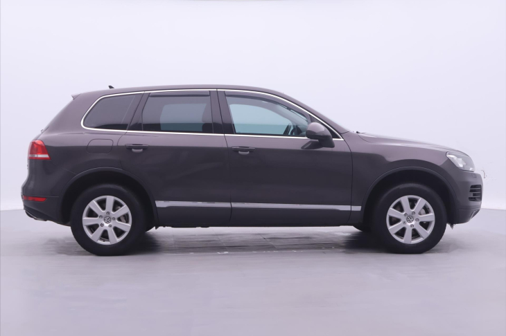 Volkswagen Touareg 3,0 TDI 150kW V6 Kam. Klim. CZ
