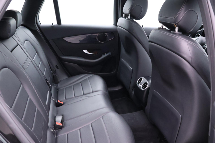 Mercedes-Benz GLC 2,0 300d 180kW 4Matic AMG DPH