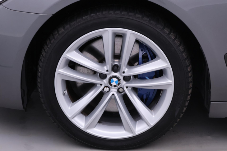 BMW Řada 7 4,4 750i 330kW xDrive DPH