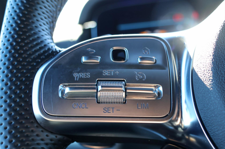 Mercedes-Benz Třídy G 4,0 63AMG 588kW 4x4^2 Brabus