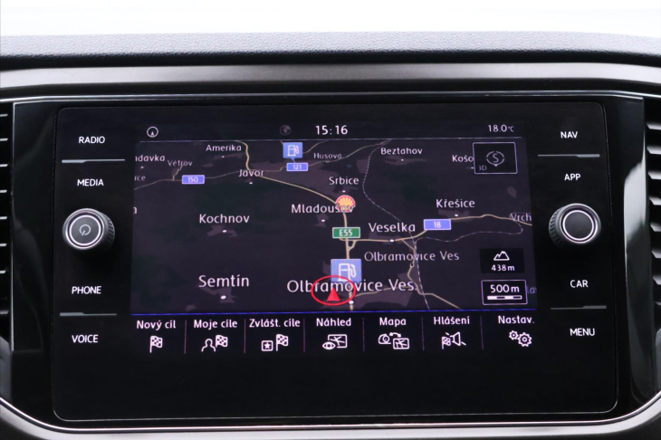 Volkswagen T-Roc 1,5 TSI DSG Design LED Tažné