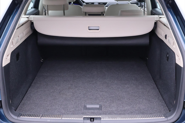 Škoda Superb 2,0 TDI 147kW 4x4 DSG Style CZ