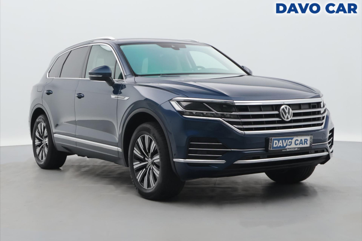 Volkswagen Touareg 3,0 TDI 210kW 4M LED DPH CZ