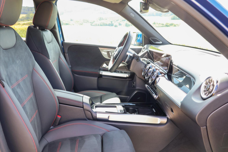 Mercedes-Benz GLB 2,0 200d 4Matic AMG Premium