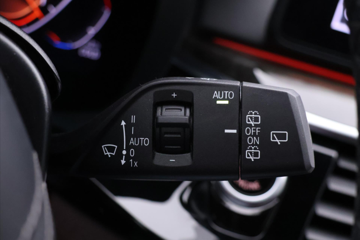 BMW Řada 5 3,0 540d 250kW xDrive Laser DPH