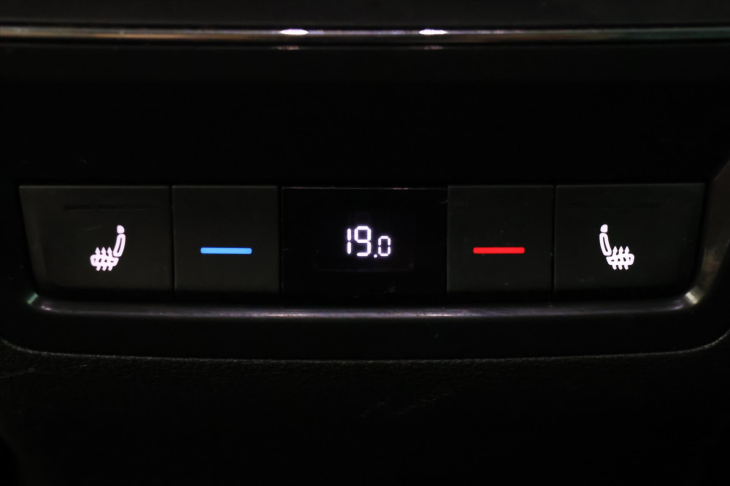 Škoda Kodiaq 2,0 TDI 140kW DSG Style CZ 4x4