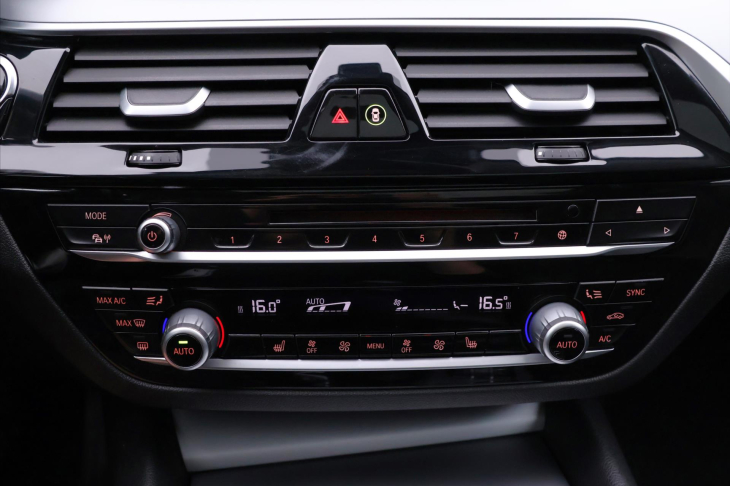 BMW Řada 5 3,0 530d Xdrive 195kW Aut.