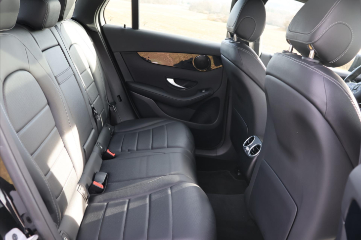 Mercedes-Benz GLC 2,0 300d 180kW 4Matic AMG DPH