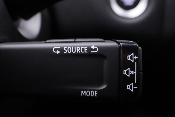 Renault Captur 1,3 TCe 103kW Aut. Kůže CZ