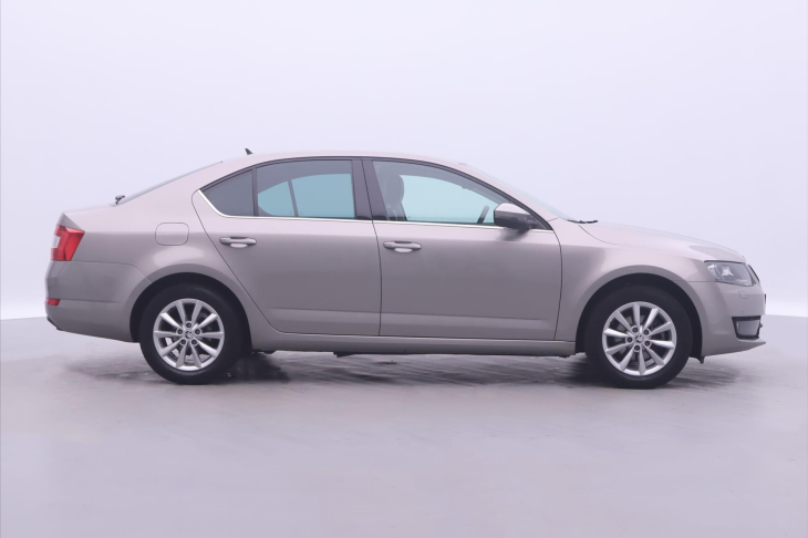 Škoda Octavia 2,0 TDI 110kW Elegance 87'500km