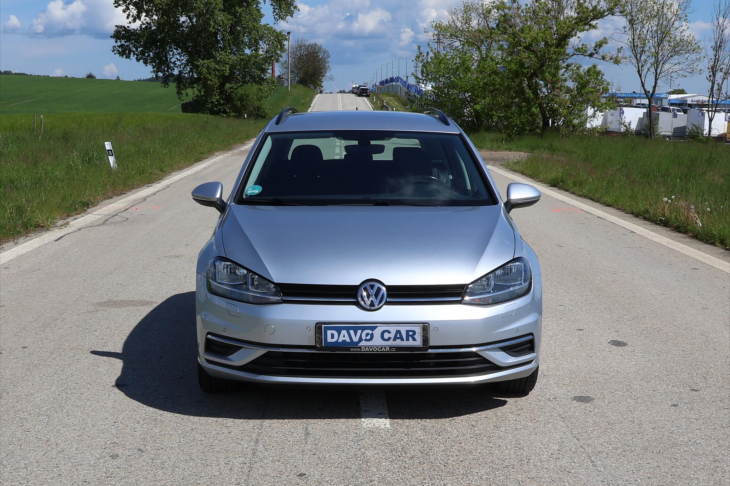 Volkswagen Golf 2,0 TDI 110kW DSG 1.Maj. DPH