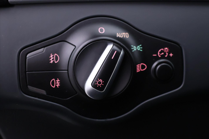 Audi A4 3,0 TDI 180kW S-Line quattro