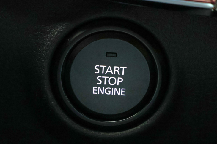 Mazda 3 2,0 Skyactiv-G122 Aut. Navi