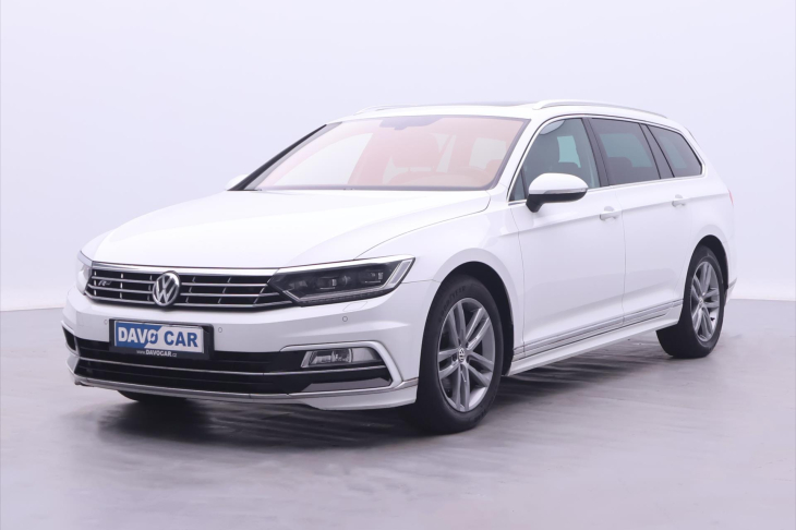 Volkswagen Passat 1,5 TSI DSG R-line Matrix DPH