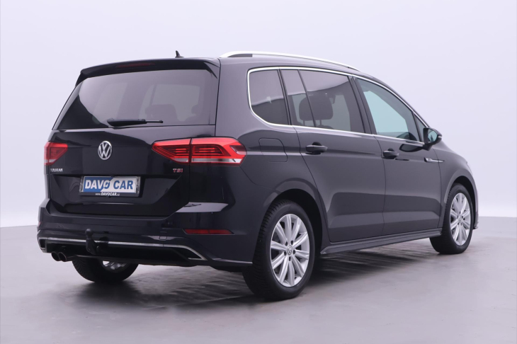Volkswagen Touran 1,8 TSI DSG R-line LED Panorama