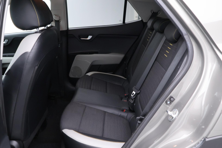 Kia Stonic 1,3 CVVT 62kW Spirit 1.Maj Tažné