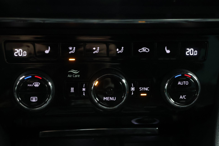 Škoda Superb 2,0 TDI 110kW L&K 1.Maj DPH