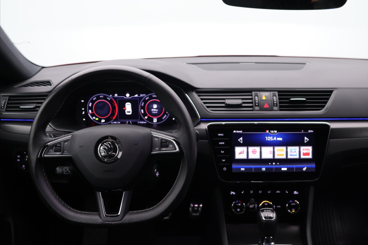 Škoda Superb 2,0 TDI 140kW Sportline 4x4