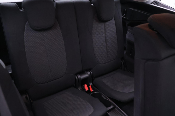 BMW Řada 2 2,0 218D 110kW DPH