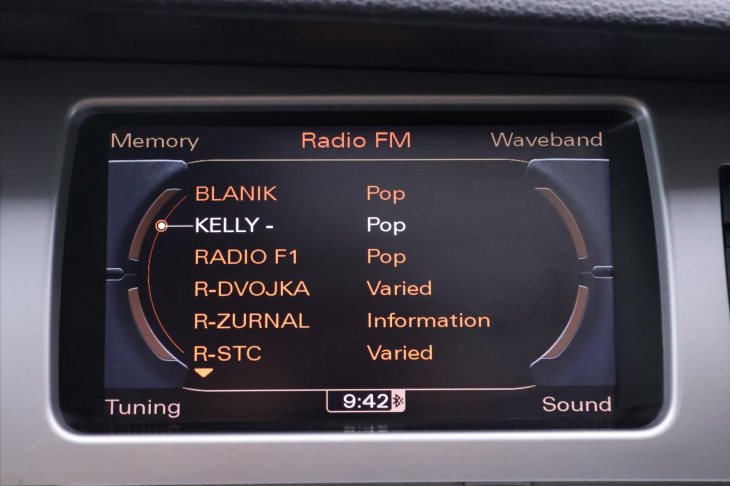 Audi Q7 3,0 TDI 4x4 7-Míst CZ 1. Maj.