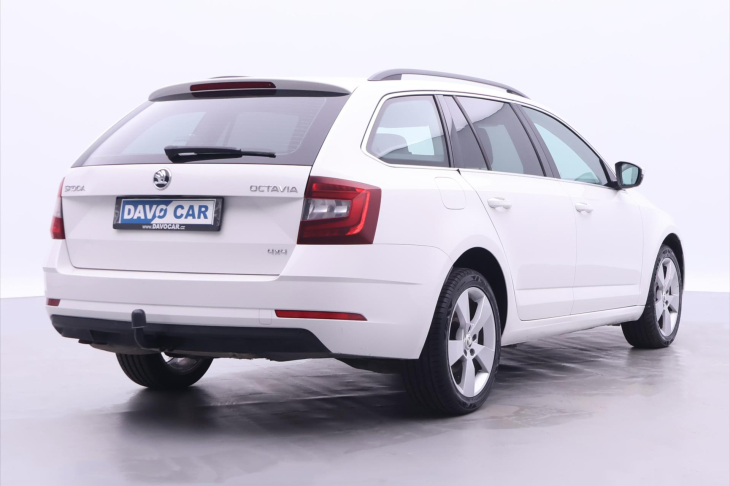 Škoda Octavia 2,0 TDI DSG 4x4 CZ Style DPH