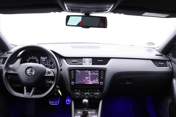 Škoda Octavia 2,0 TSI RS 162kW DSG Challenge