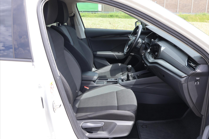 Škoda Octavia 2,0 TDI 85kW Ambition CZ
