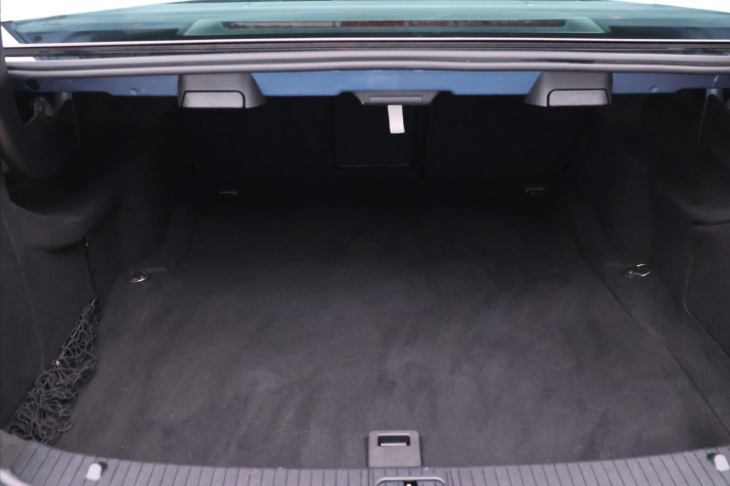 Mercedes-Benz Třídy E 3,0 350 CDI 4MATIC 195kW AT